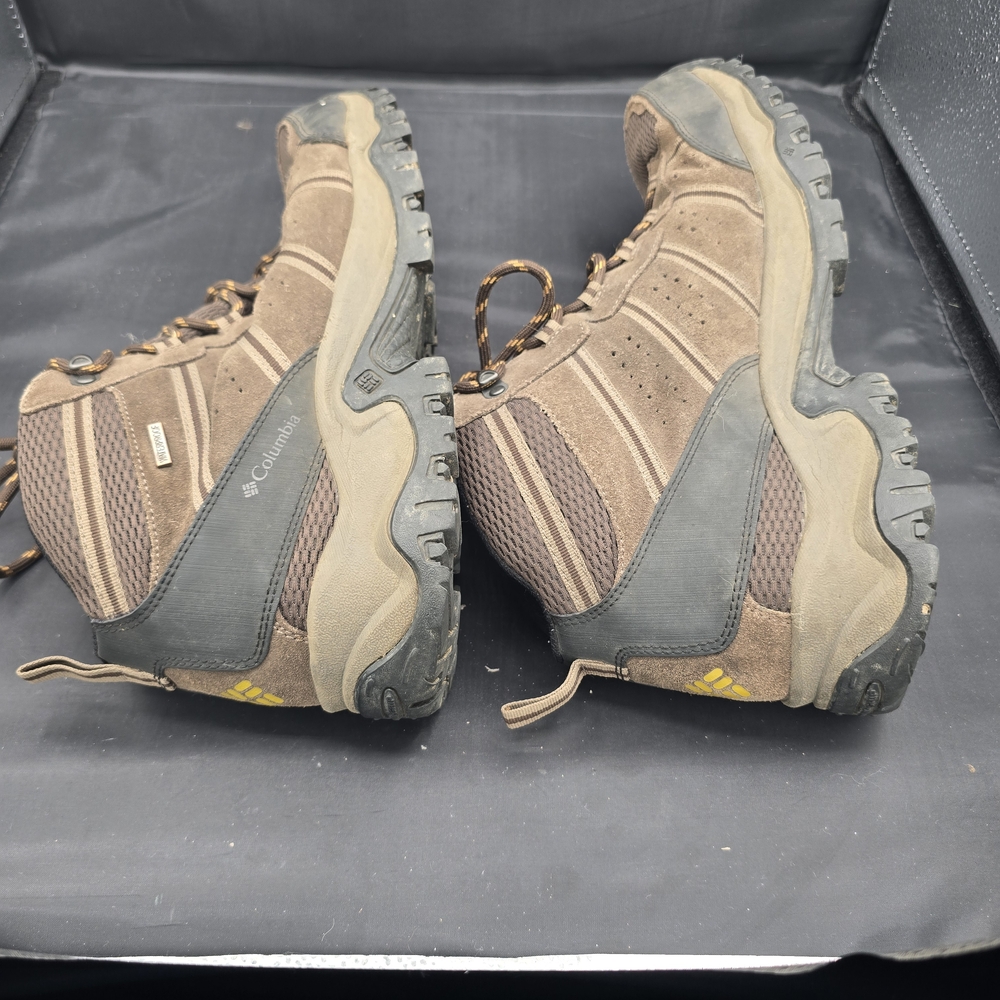 Columbia Brown‎ and Gray Outdoor Boots